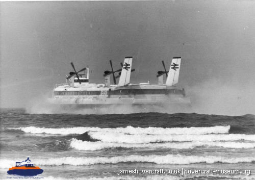 SRN4 prototype GH-2007 -  (credit: The <a href='http://www.hovercraft-museum.org/' target='_blank'>Hovercraft Museum Trust</a>).